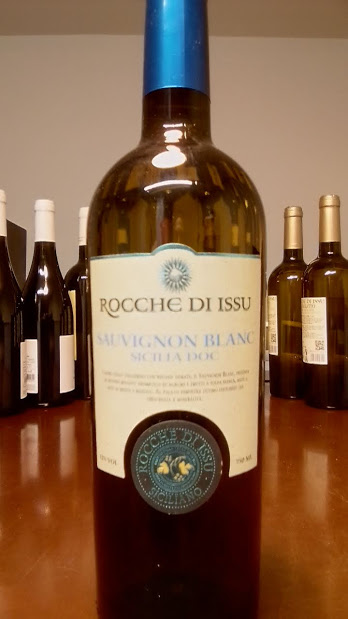 ordina ROCCHE DI ISSU - VINO BIANCO SAUVIGNON BLANC