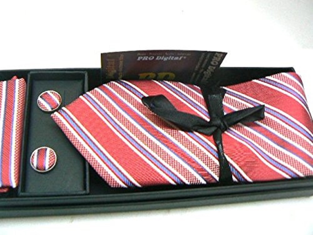Elegante set uomo cravatta gemelli e fazzoletto 