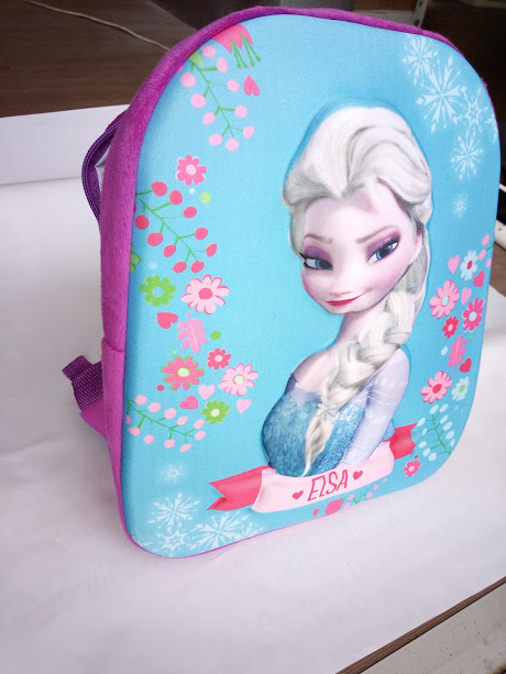 ordina kit scuola asilo FROZEN  zaino asilo completo di accessori