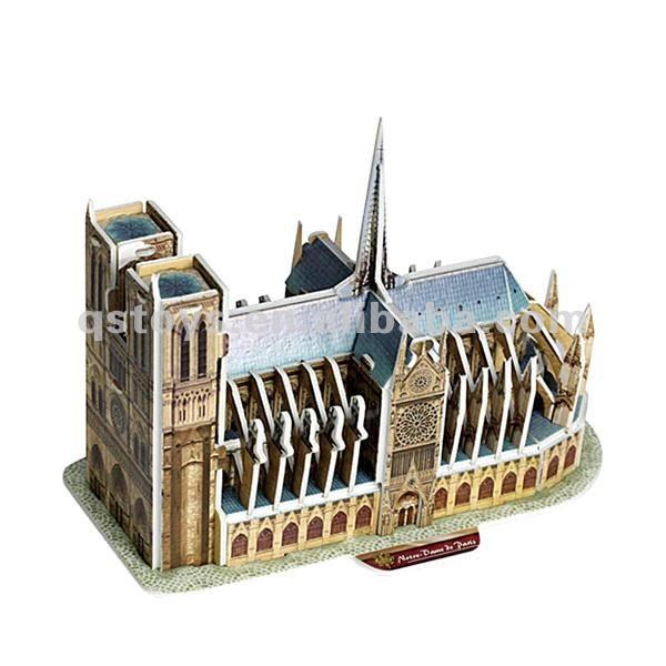 PUZZLE 3D NOTRE DAME IN CARTONDE 27X24 CIRCA.