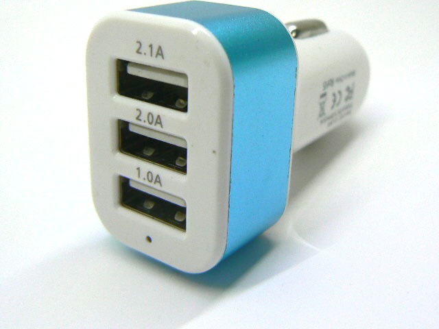 Caricabatterie auto 3 USB accendisigari
