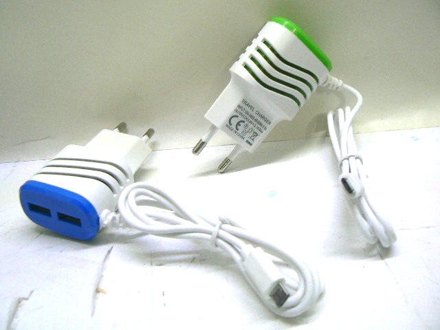 Alimentatore CELLULARE Spina diretta Cavo Mini e 2 prese USB