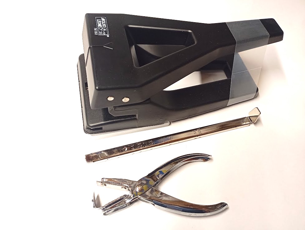 Leone 700 Perforatore alti spessori Carta