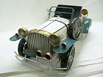 proigital Vintage Oggetti in Latta, (Auto Lupin) .